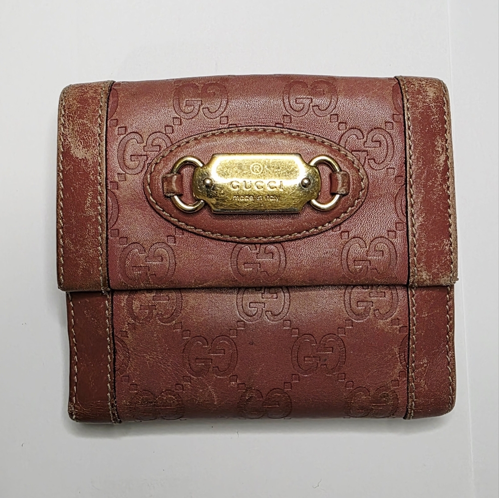 Gucci Leather Wallet with Gold Accent - Picture 2 of 10